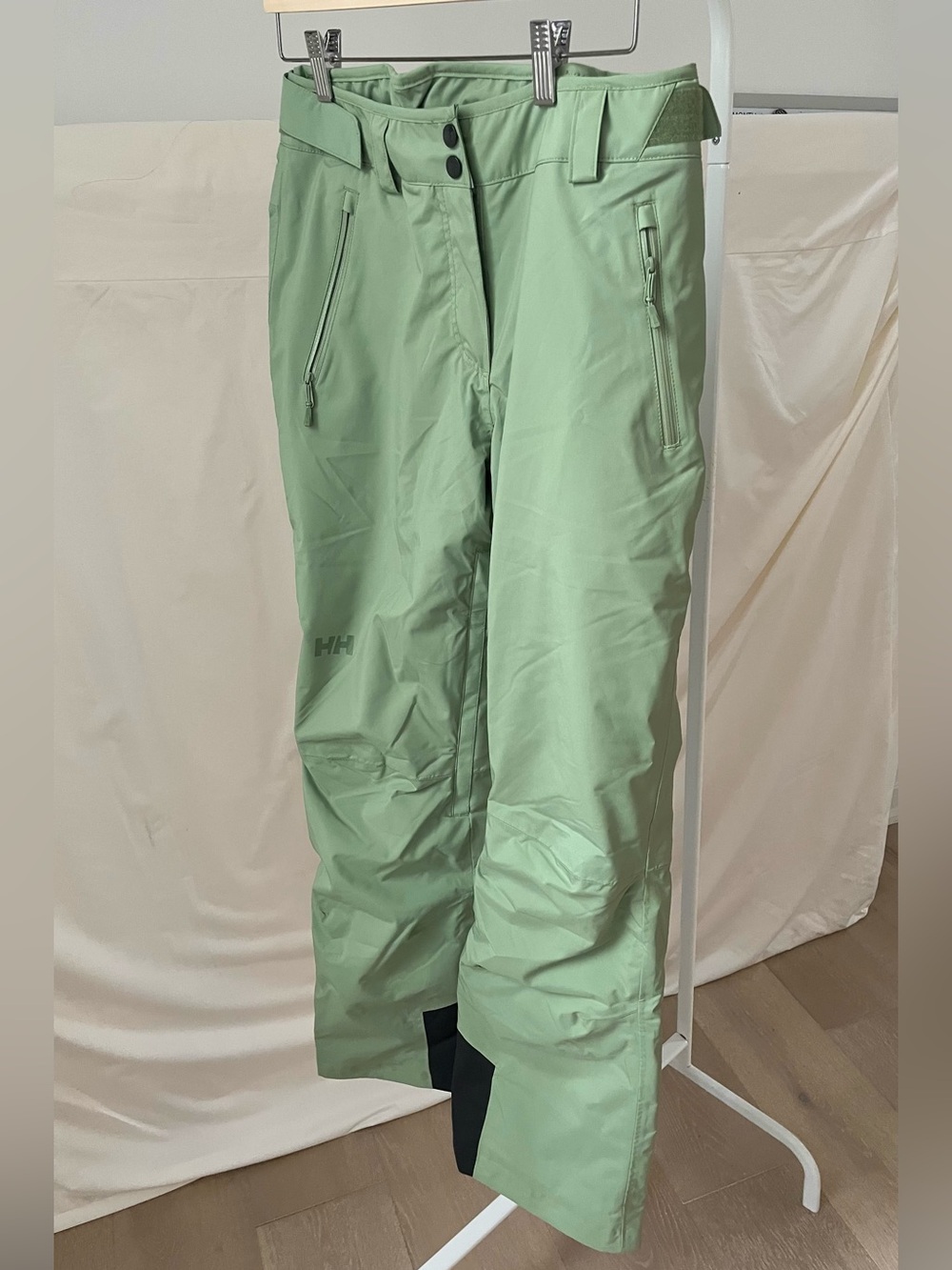 Helly Hansen Mint Green Ski Pants with Black Reinforced Cuffs